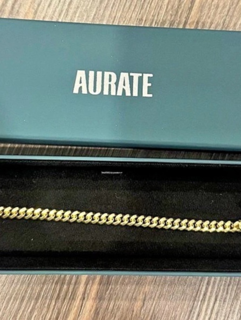 AURATE Cuban Chain Bracelet Gold - Never Worn